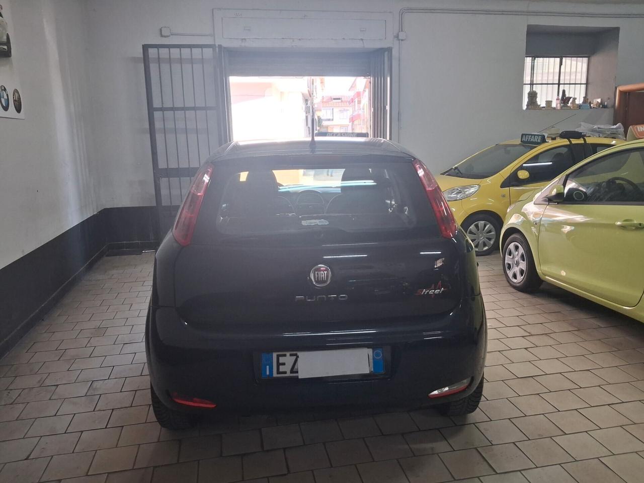 Fiat Grande Punto 1.4 Natural Power uni prop 2015