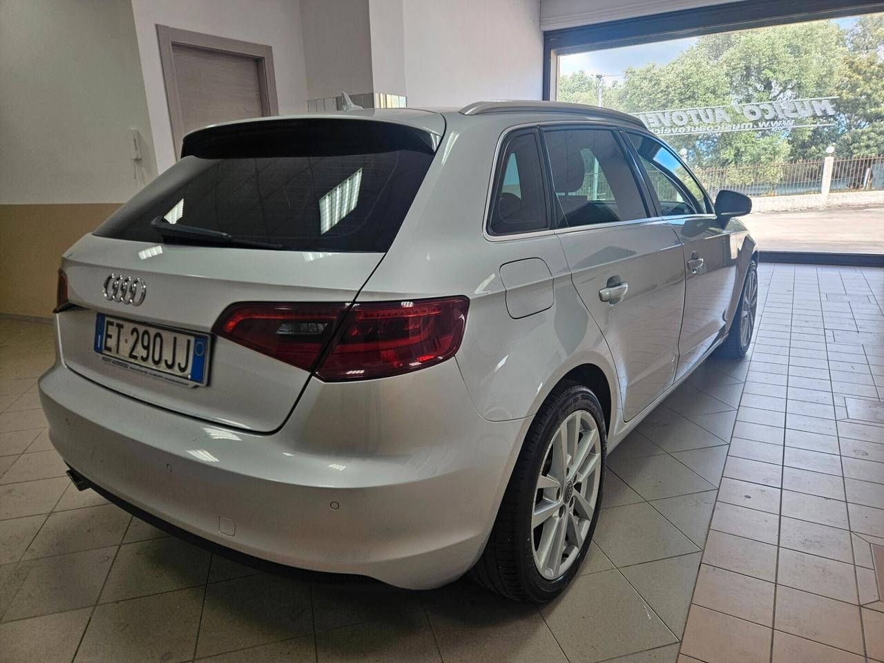 Audi A3 SPB 1.6 TDI Ambiente