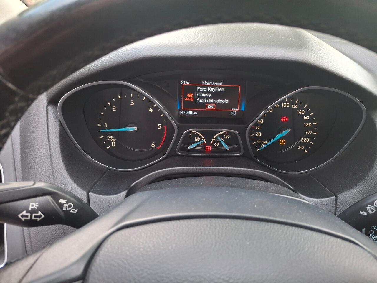 FORD FOCUS 1.5 TDCi 120 CV.Start&Stop SW Titanium-NAVI-
