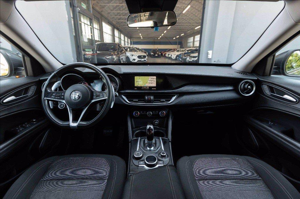 ALFA ROMEO Stelvio 2.2 t Business rwd 190cv auto my19 del 2018