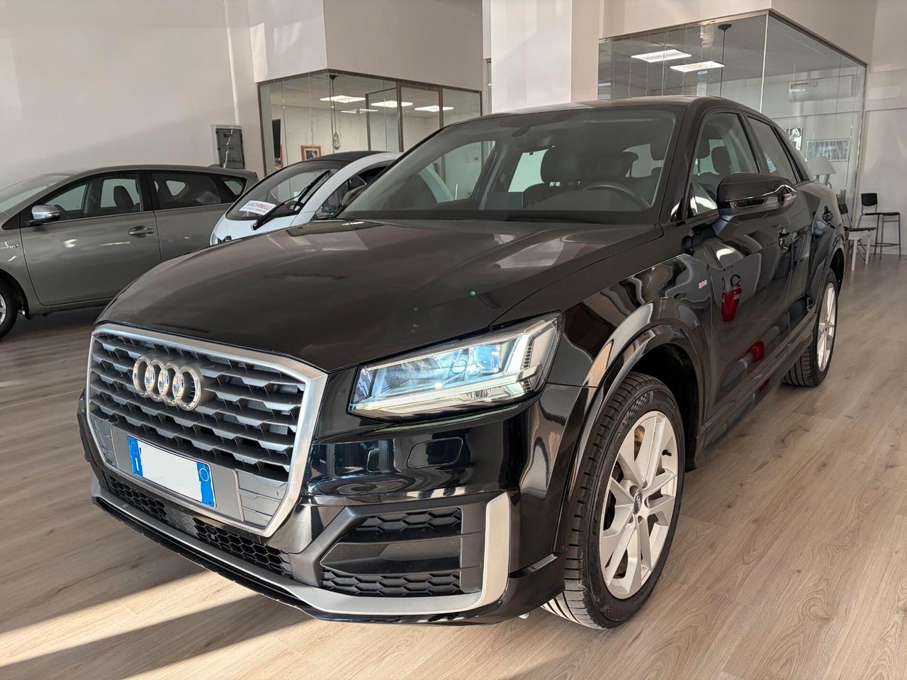 Audi Q2 1.6 TDI Business S-LINE