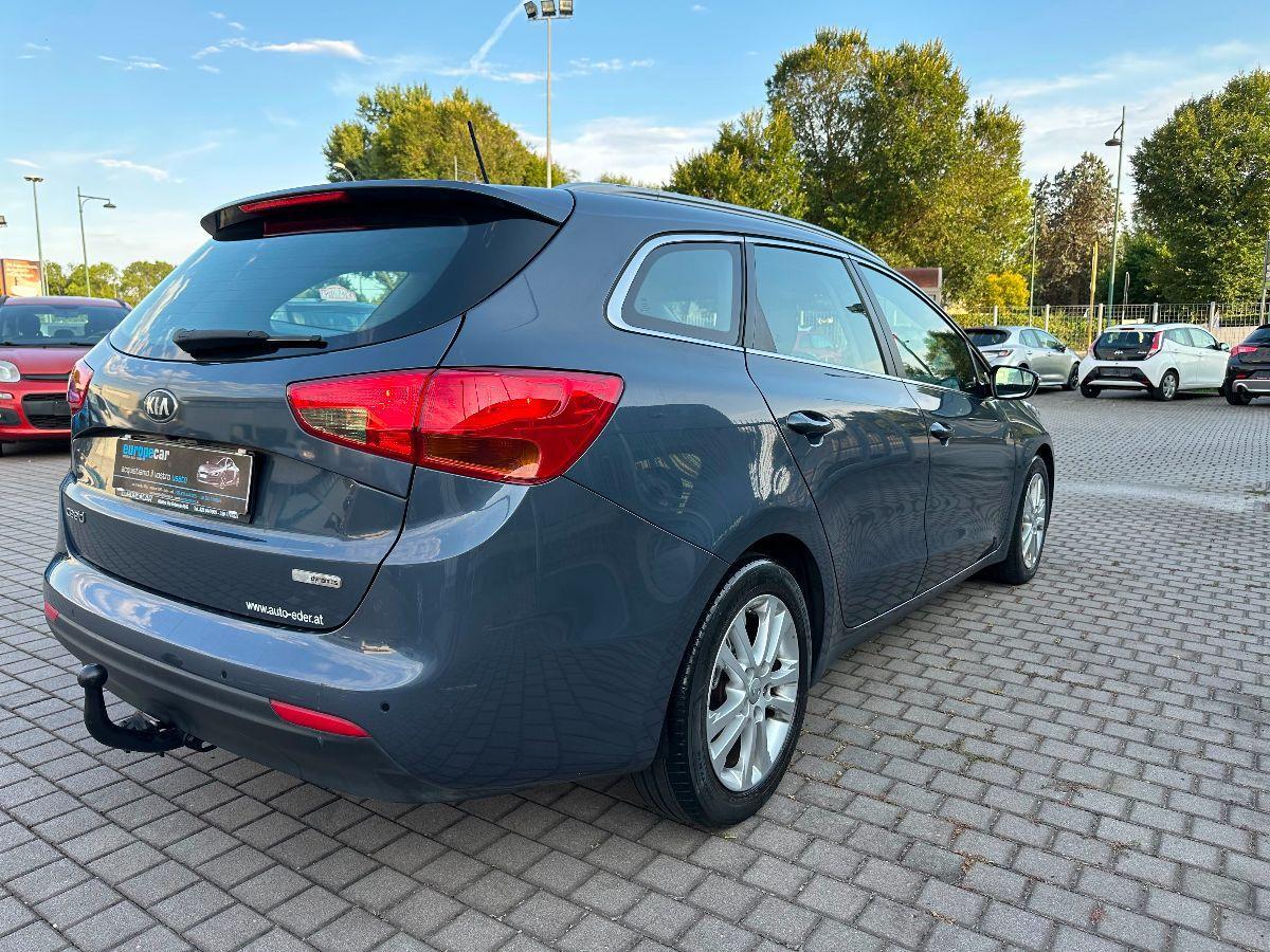 KIA - cee'd Sport Wagon - 1.6 CRDi 110 CV SW high tech