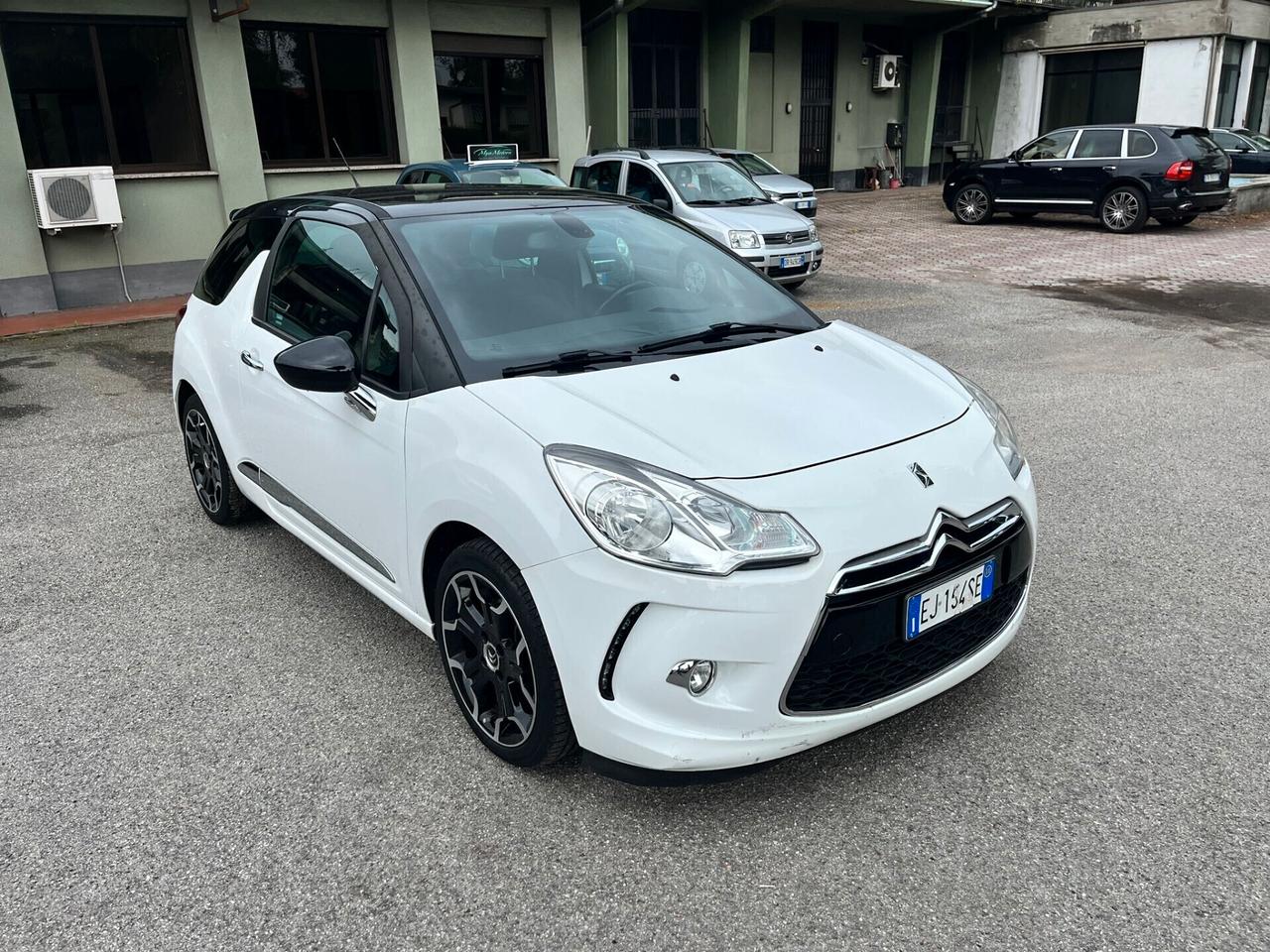 Ds DS3 DS 3 1.6 THP 155 Just Black