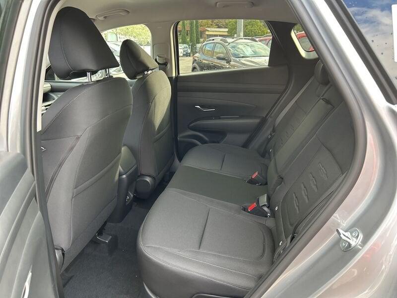 Hyundai Tucson III 2024 1.6 hev Business 2wd auto