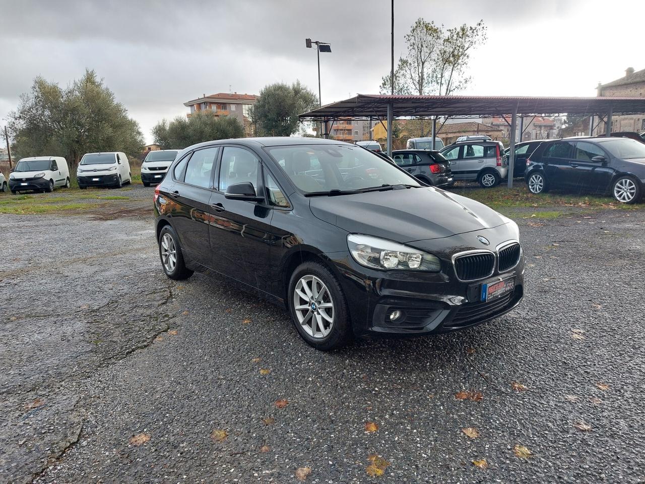 BMW Serie 2 Act. Tourer 216d Advant. Automat.-2015