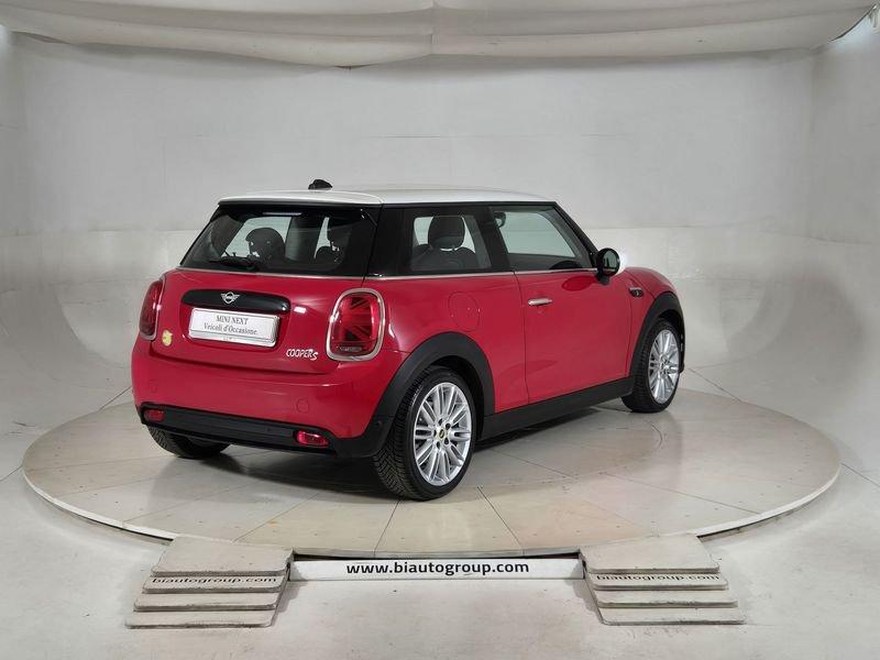 MINI Full Electric Mini F56 2021 Mini 3p Cooper SE Classic auto