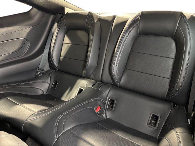 FORD Mustang Fastback 5.0 V8 aut. GT