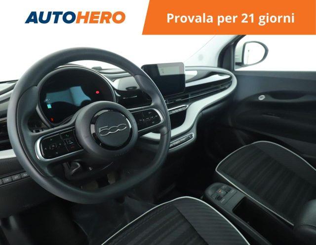 FIAT 500e Berlina 42 kWh Passion