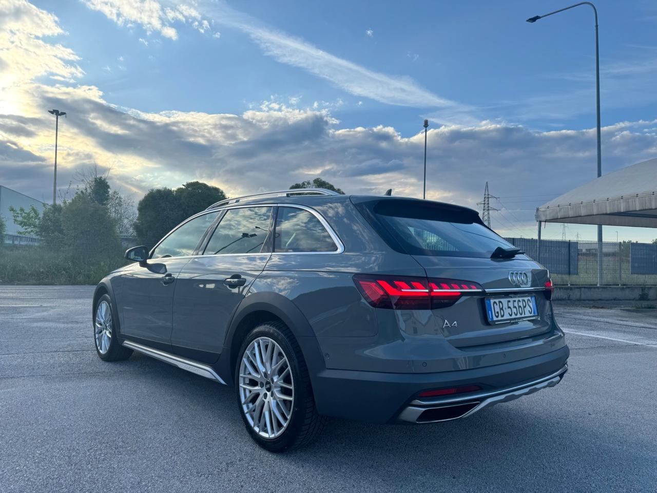 AUDI A4 ALLROAD 2.0 Tdi -Virtual Led Ambient 19