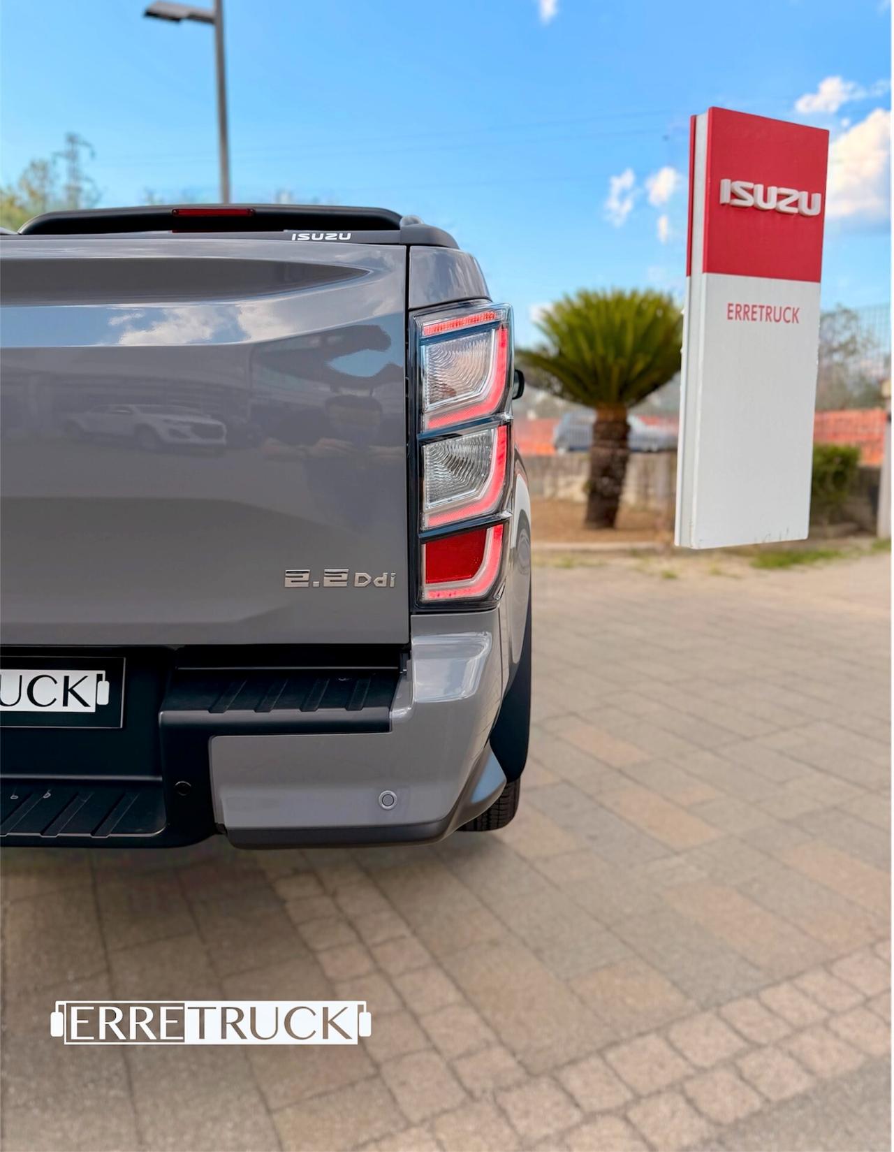 ISUZU D-MAX 2.2L 8 Rapporti PRESTIGE