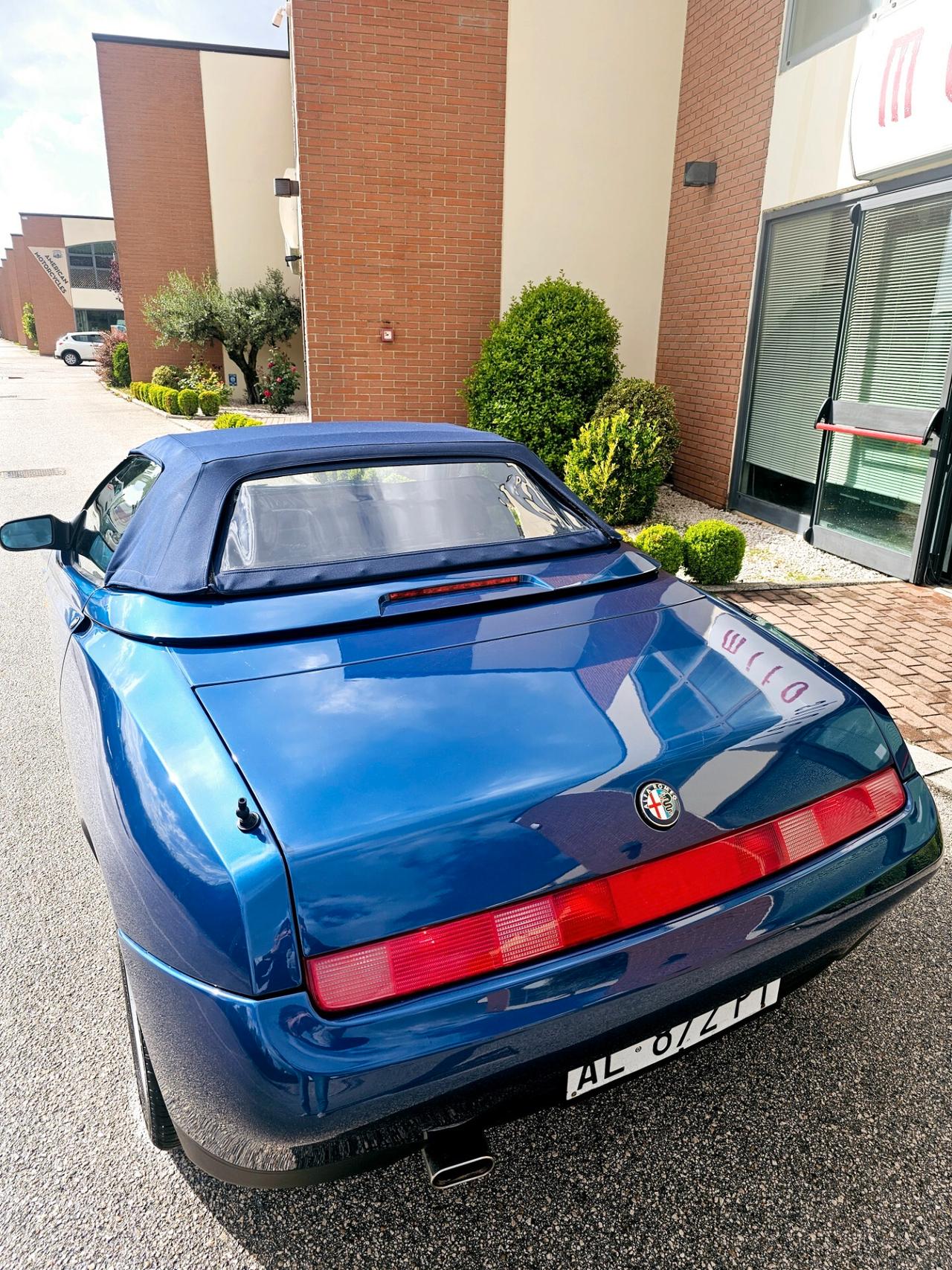 Alfa Romeo GTV Spider 2.0i 16V Twin Spark cat Asi con CRsStupenda