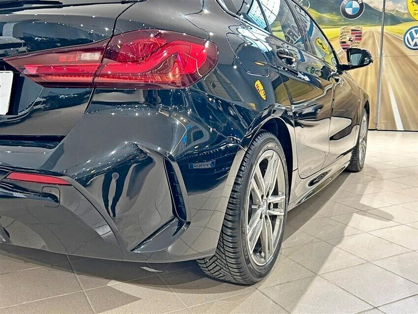 Bmw 116 116d 5p. Msport