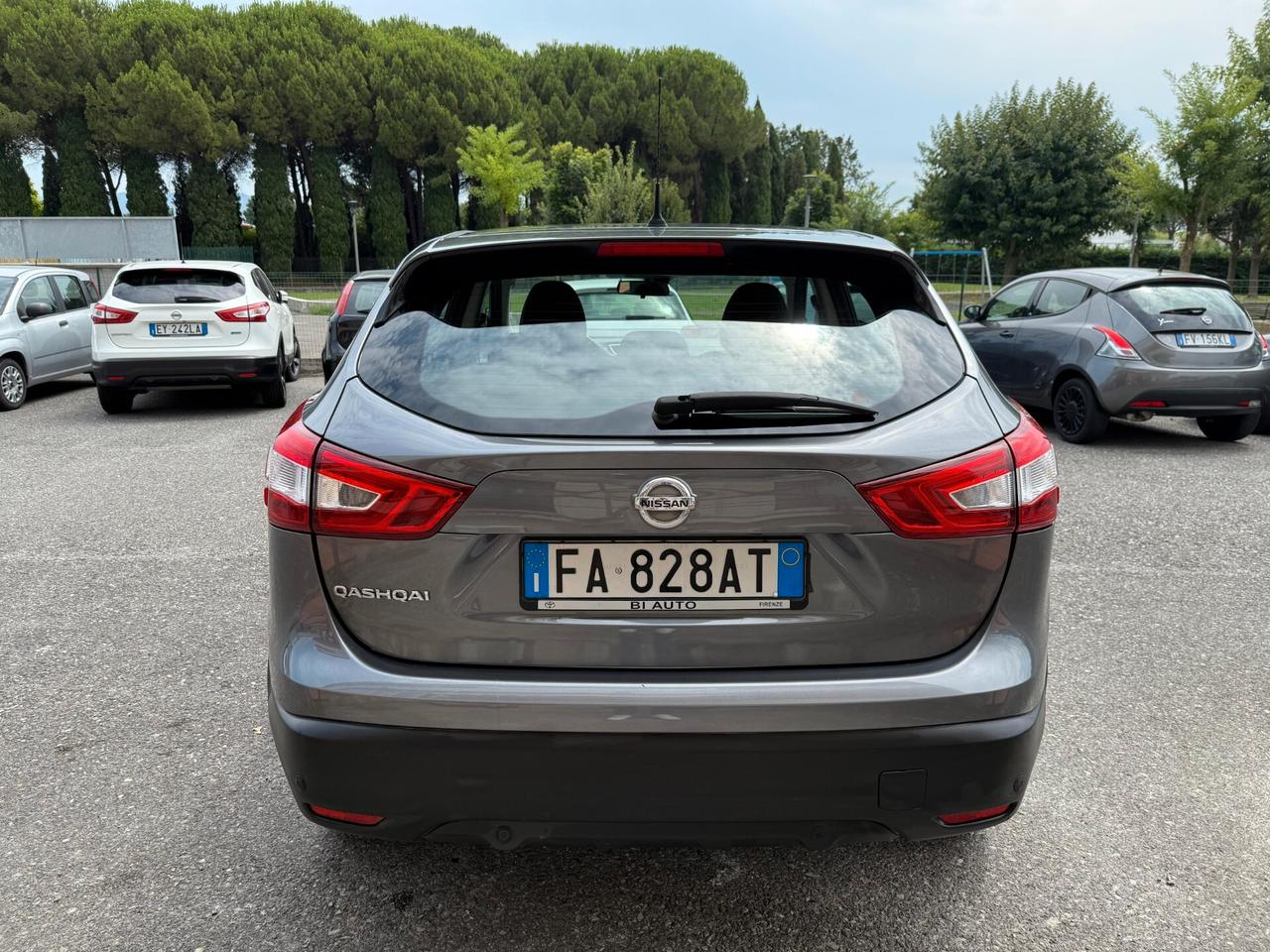 Nissan Qashqai 1.2 DIG-T Business