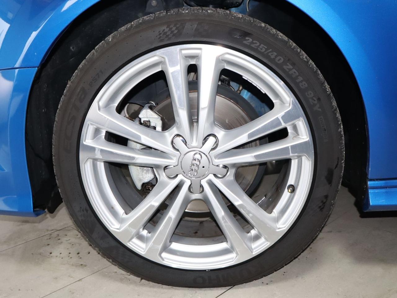 Audi A3 S Line 1.5 35 TFSI #10425