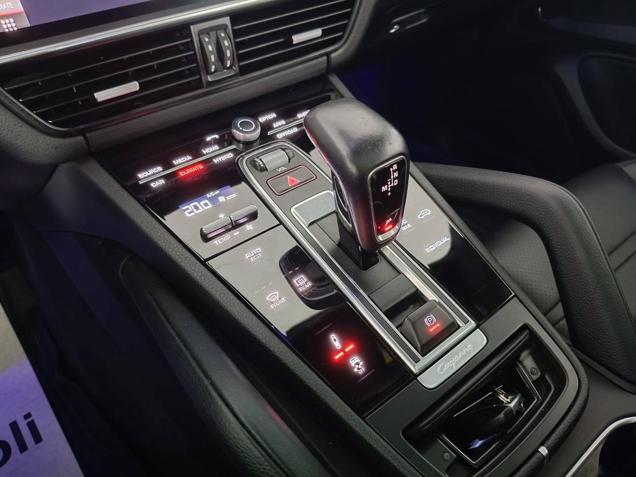 PORSCHE Cayenne Coupe 2019 - Cayenne Coupe 3.0 e-hybrid 5p.ti tiptronic