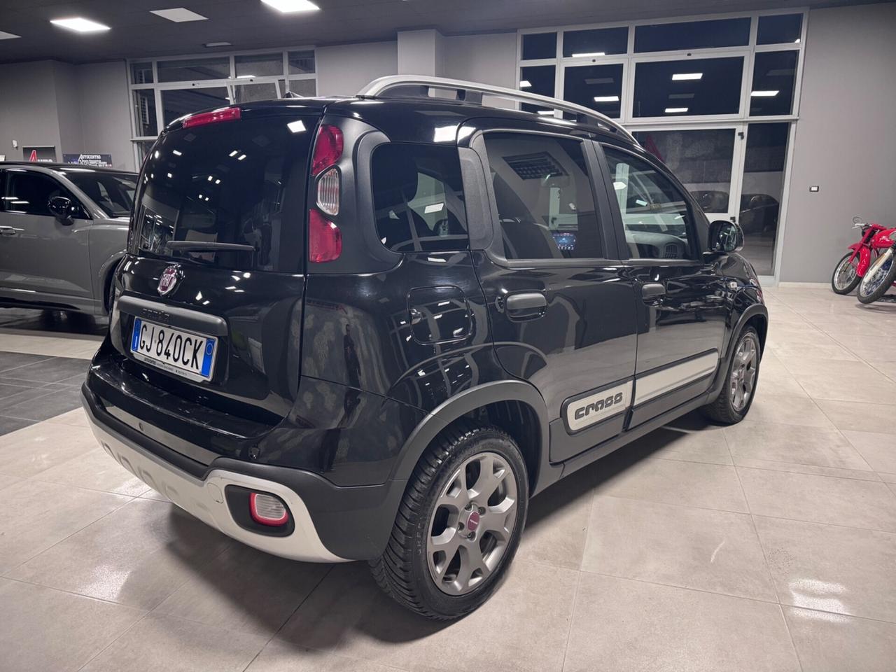 FIAT PANDA CROSS 1.2 GPL CASA MADRE