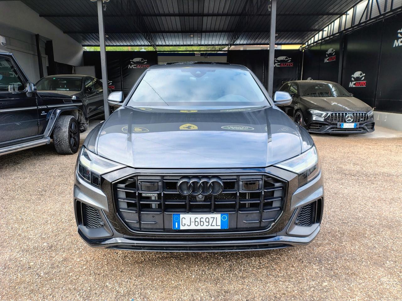 Audi Q8 55 TFSI e quattro tiptronic Sport