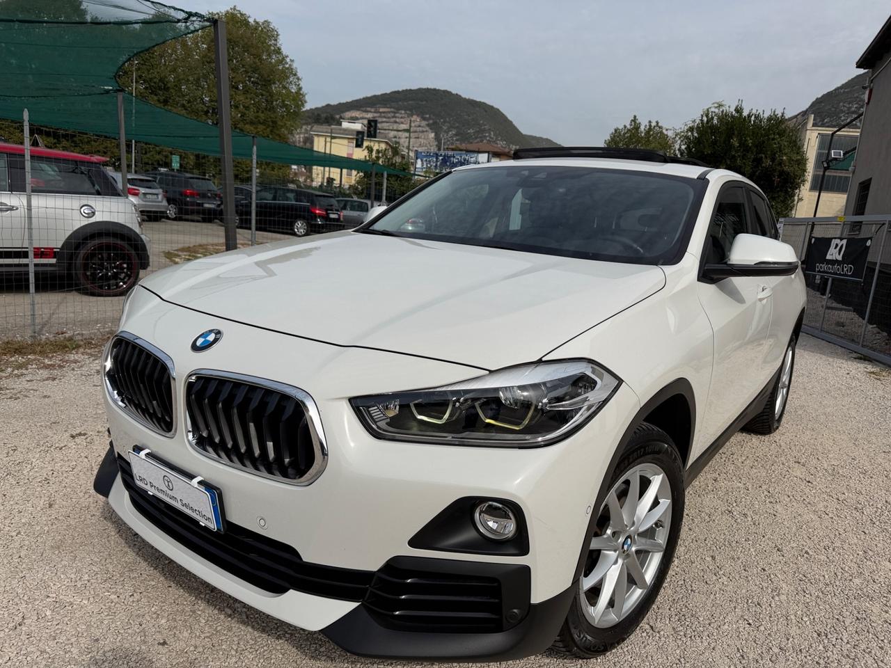 Bmw X2 sDrive18d Business-X