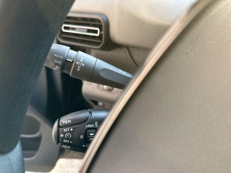 Peugeot Rifter 1.5 BlueHDI 102 Cv M Allure - Navi, Cruise, CarPlay ecc