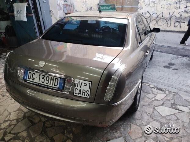 Lancia thesis