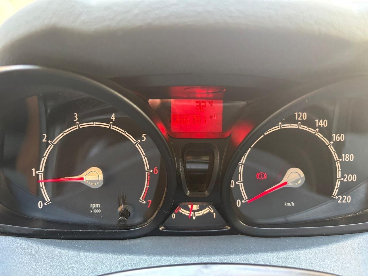 FORD FIESTA 66.000 KM ORIGINALI