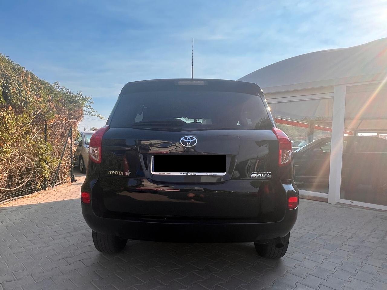 Toyota RAV 4 RAV4 2.2 D-4D 136 CV Sol
