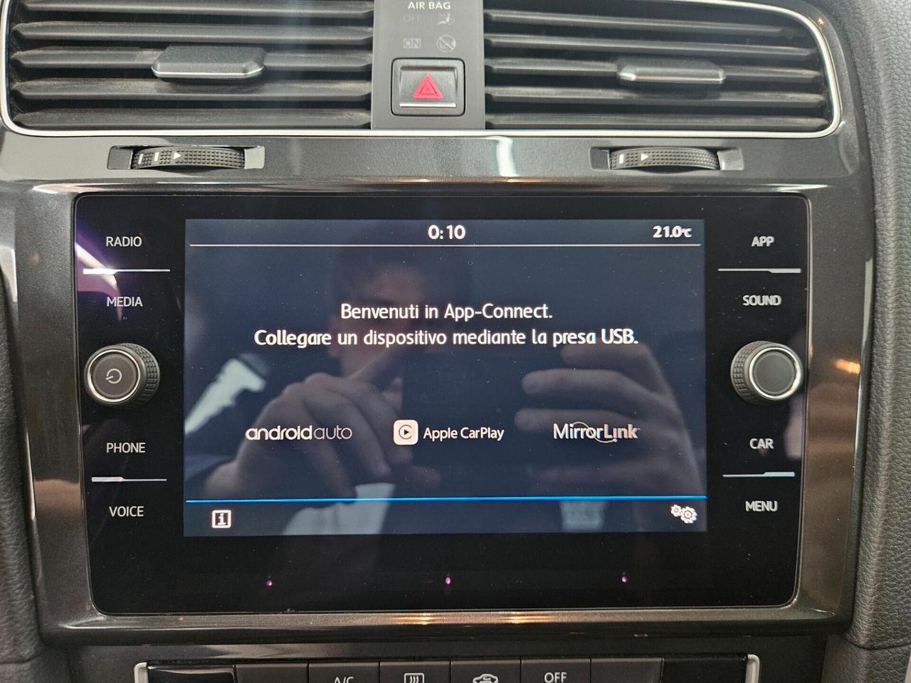 Volkswagen Golf Variant 1.4 tgi Business 110cv