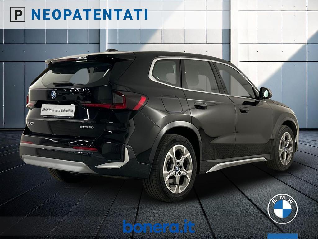 BMW iX1 20 X-Line eDrive