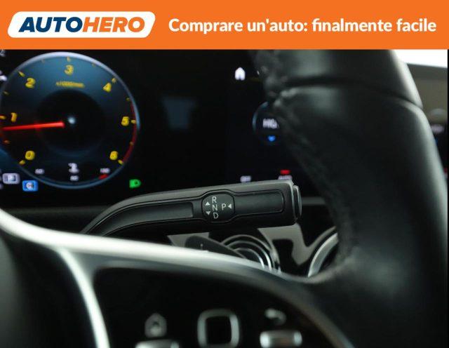 MERCEDES-BENZ GLB 200 Automatic Sport