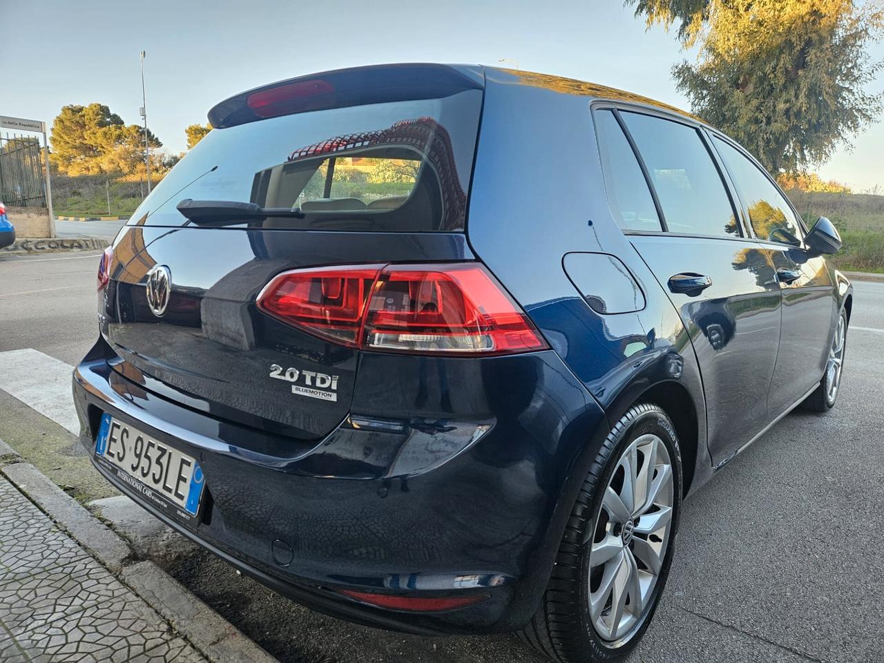 Volkswagen Golf 2.0Tdi 150cv autom. Highline pelle tot