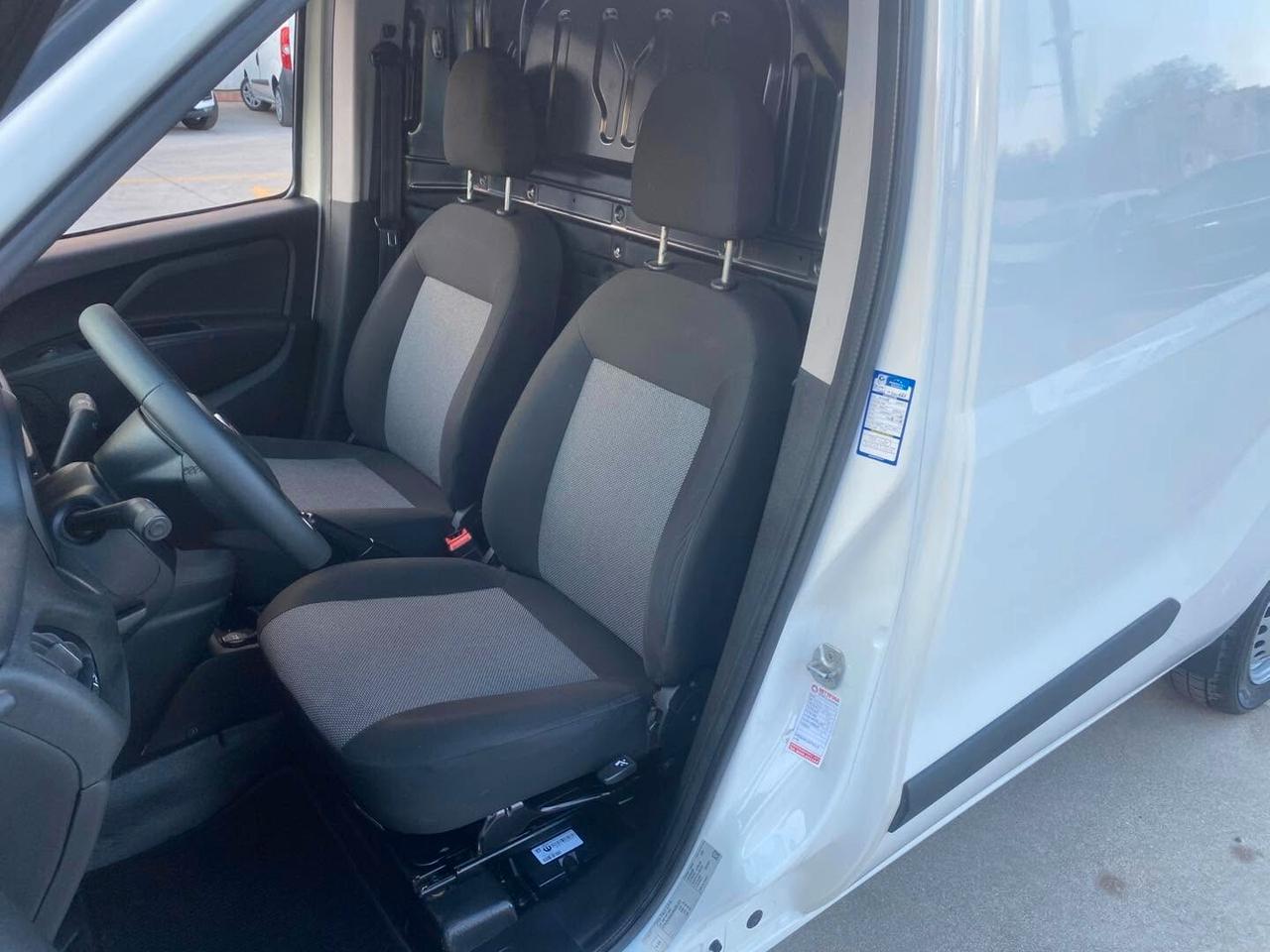 Fiat Doblò Maxi 1.6 Mjt 105 CV 2021