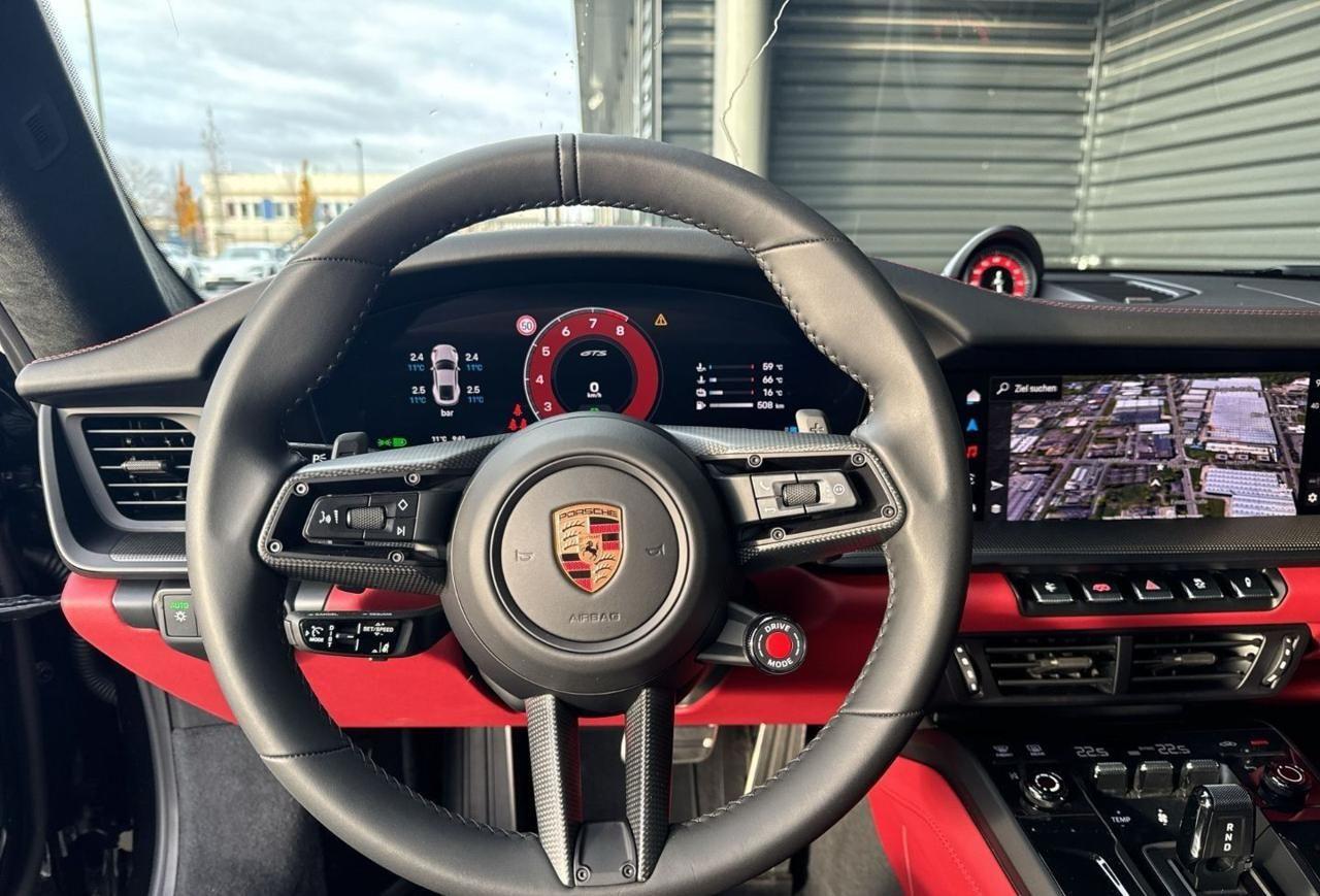 PORSCHE 992 2.0 Carrera 4 GTS*Pelle-Tetto-Bose-Finanz*