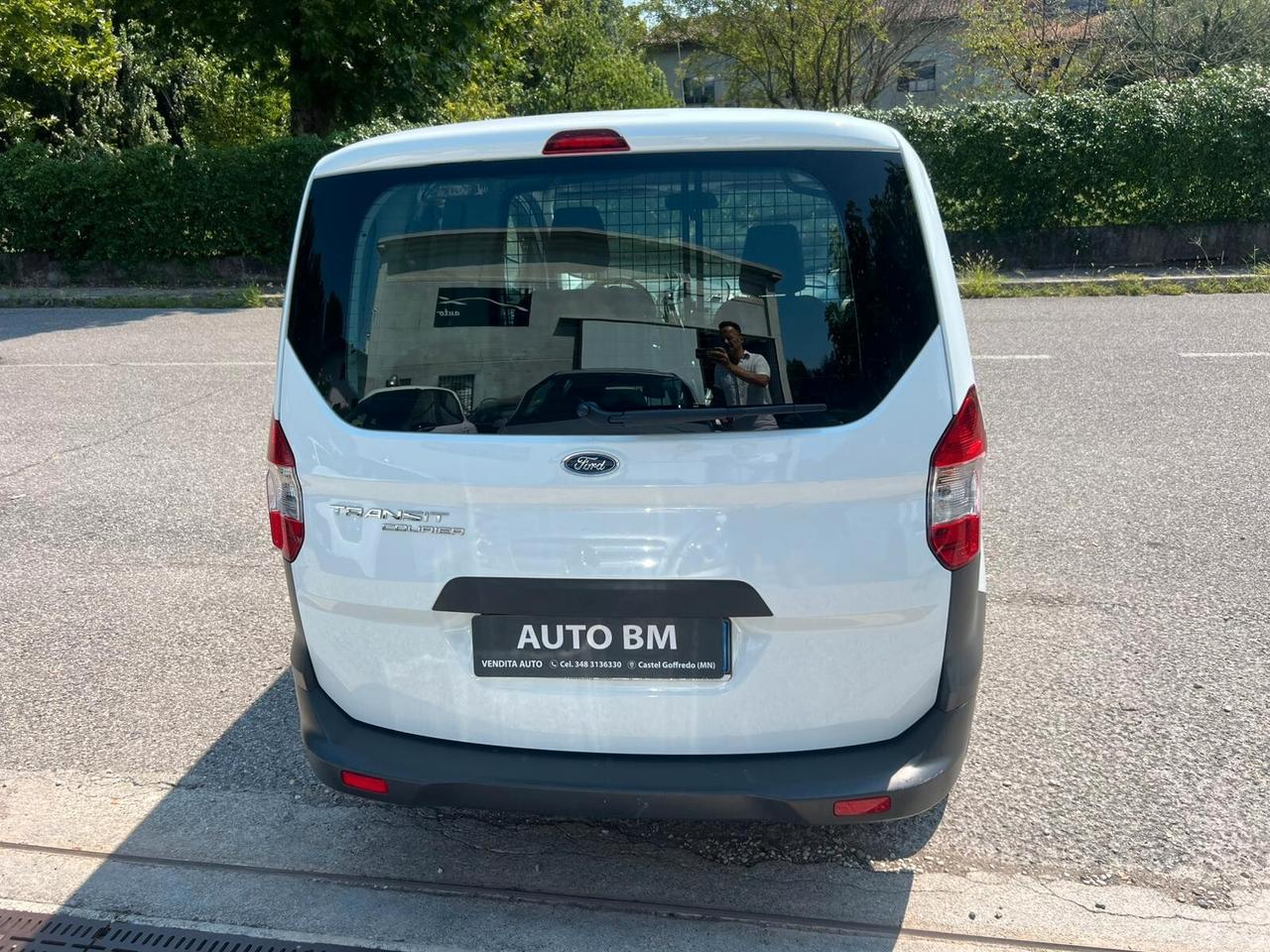 Ford transit corier