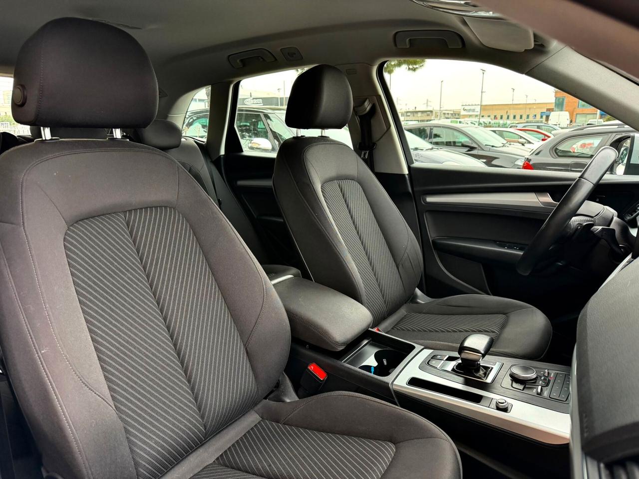 Audi Q5 35 TDI quattro S tronic Business