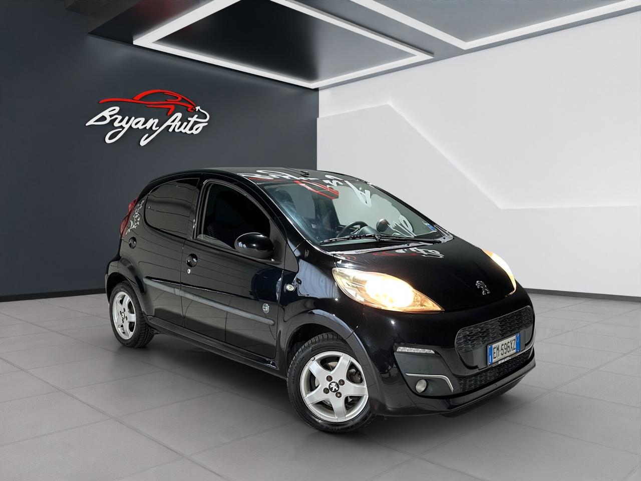 Peugeot 107 1.0 68CV 5p. Urban Move
