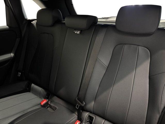 MERCEDES-BENZ B 180 d Automatic Street Edition