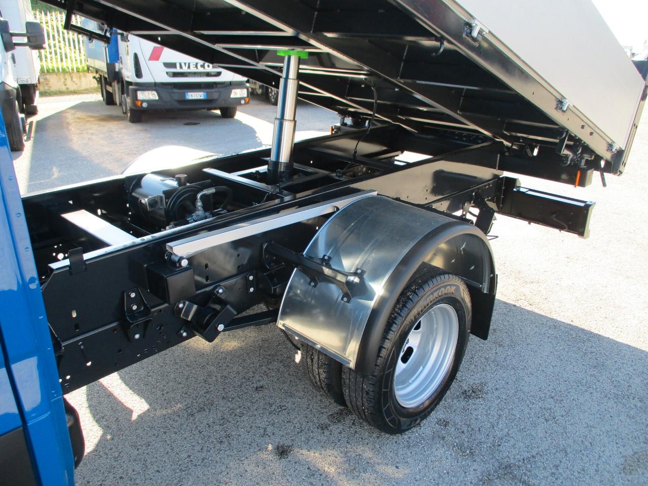 Iveco Daily 35C14 2.3 140CV EURO 6D DOPPIA CABINA RIBALTABILE