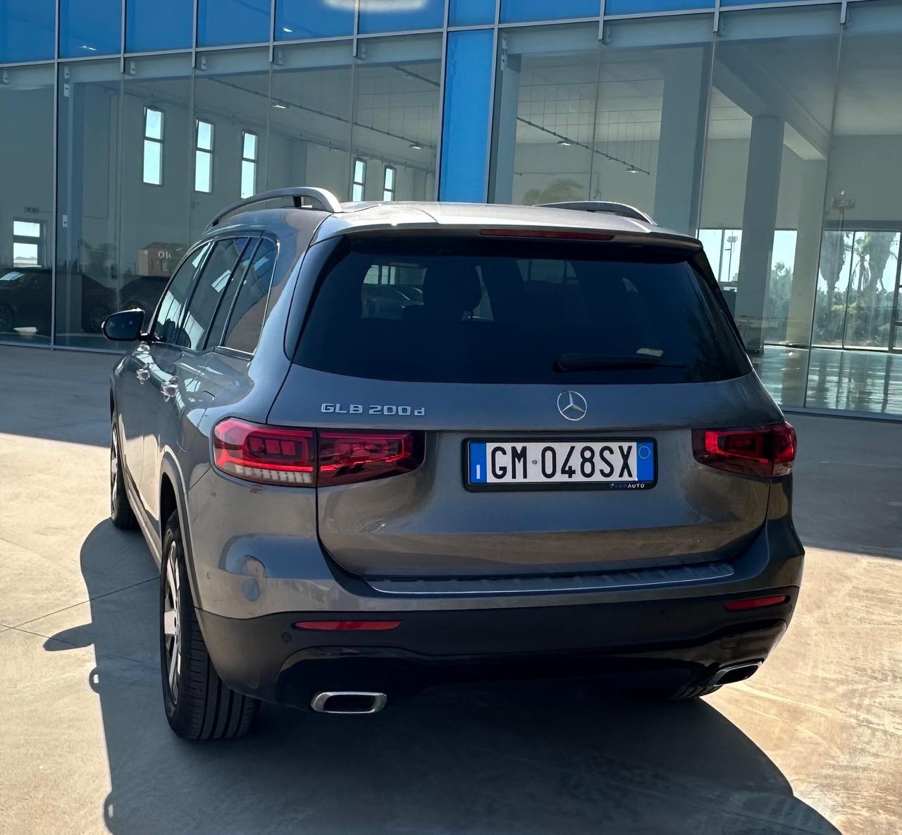Mercedes-Benz GLB 200 d Sport auto possibilità noleggio no scoring