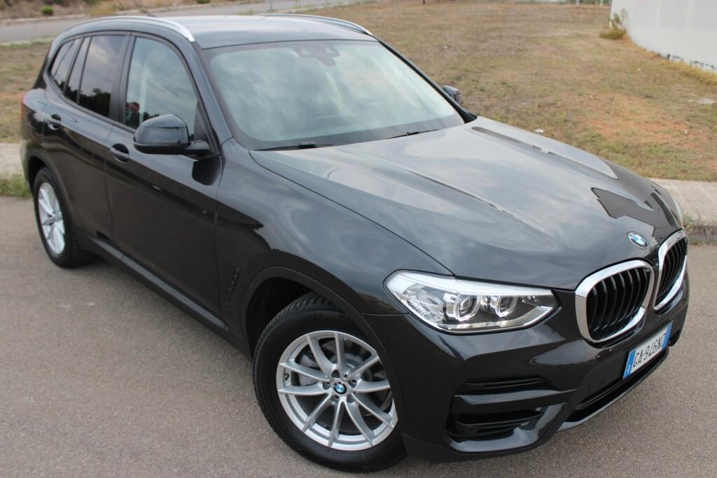 BMW X3 sdrive 18d 150CV *CARPLAY *VOLANTE-M