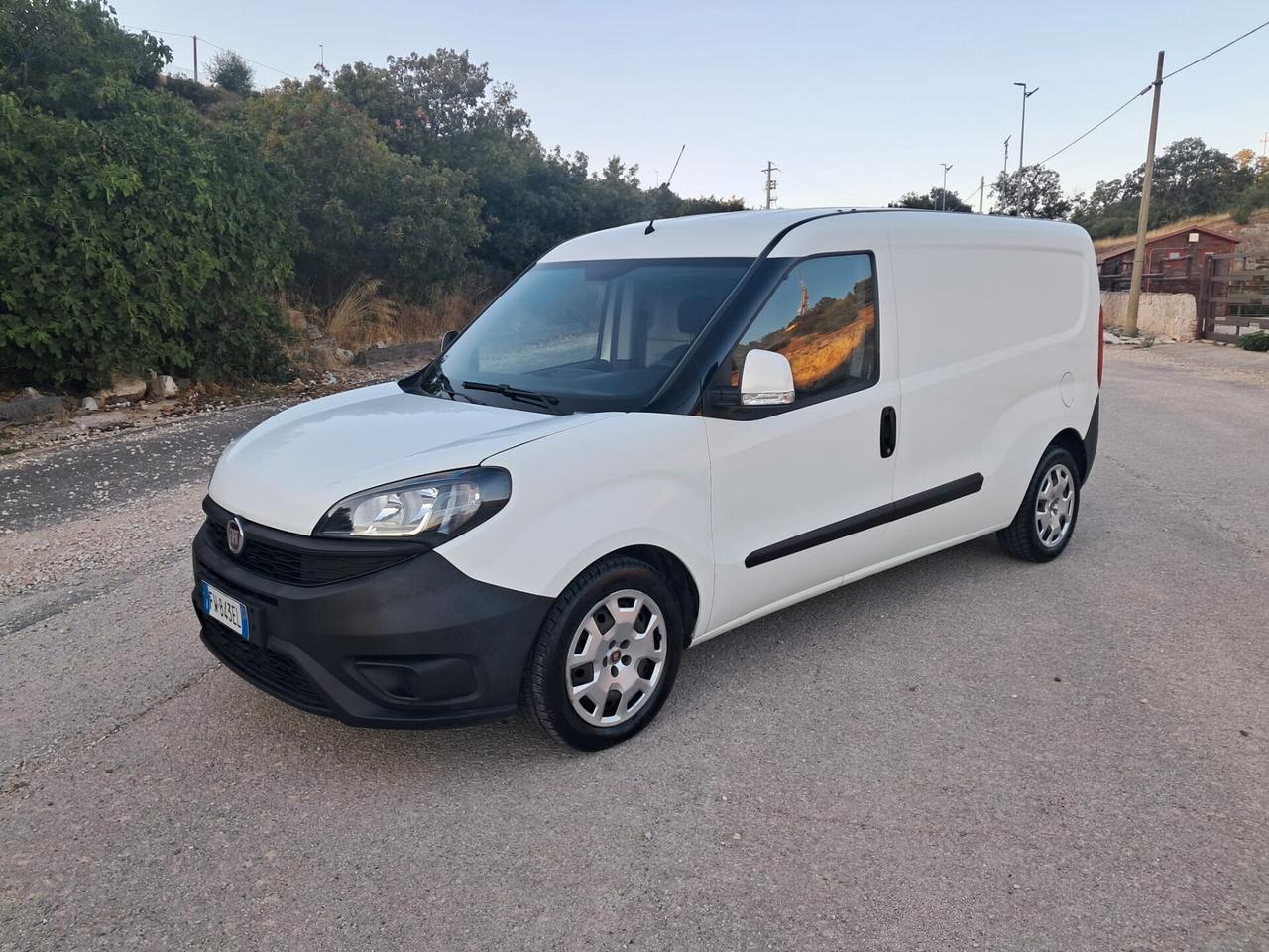Fiat Doblò 1.6 MJT 105CV Cargo Maxi Lamierato (Iva esposta)