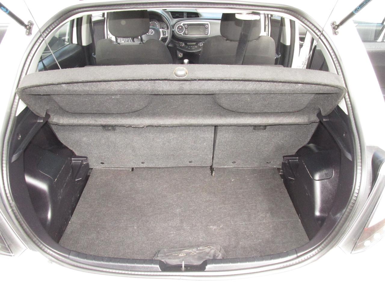 Yaris 1.0 BENZ LOUNGE FULL TELECAMERA 2014