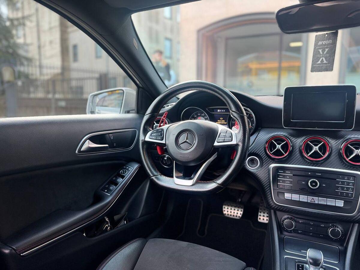 Mercedes Classe A AMG AMG 45 4matic 381cv auto my16
