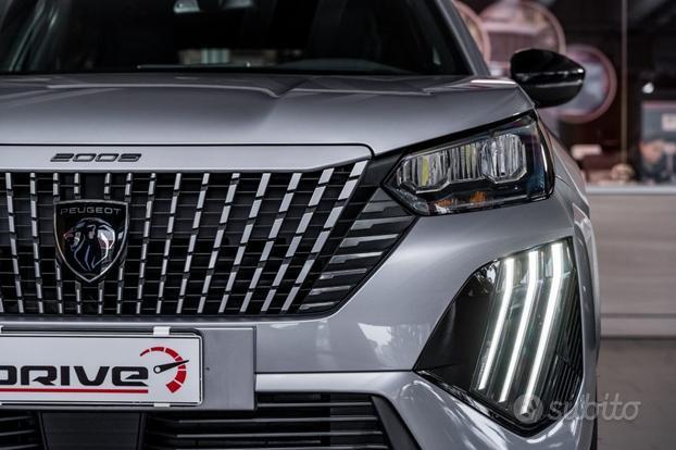 PEUGEOT 2008 PureTech 100 S&S Allure