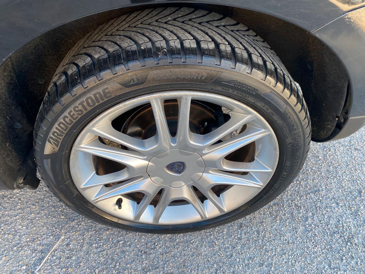 Lancia Delta 1.6 MJT 120cv full opt 2011