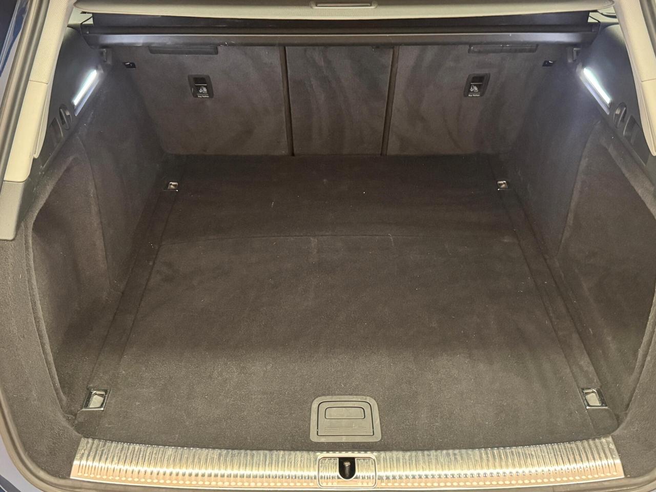 Audi A4 Avant 30 TDI/136 CV S tronic