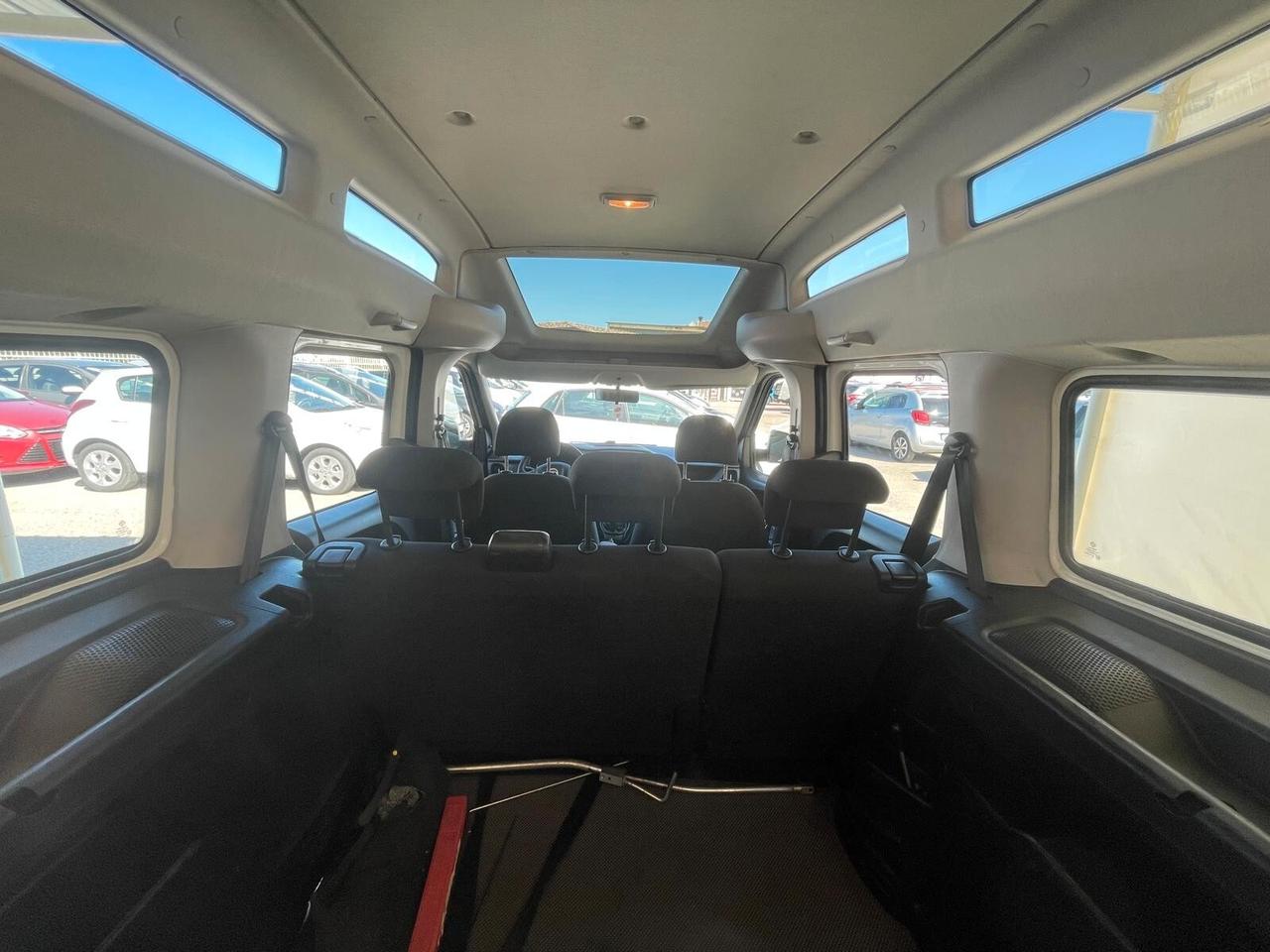 FIAT DOBLO' 1.6 MULTIJET 120CV TRASPORTO DISABILI