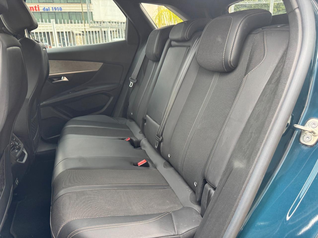 Peugeot 3008 BlueHDi 130 S&S EAT8 GT