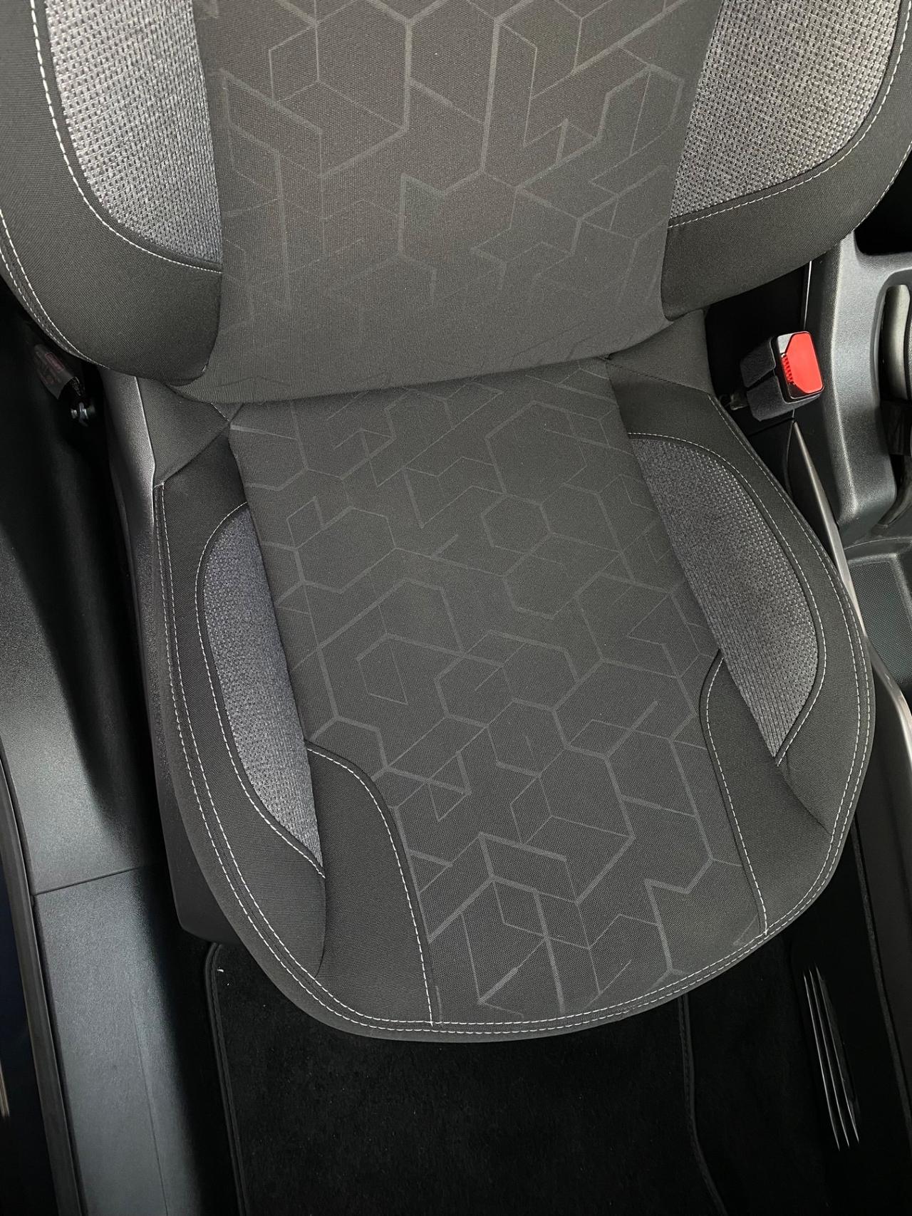 Peugeot 2008 1.6 BlueHDi 75cv Active-PERFETTA