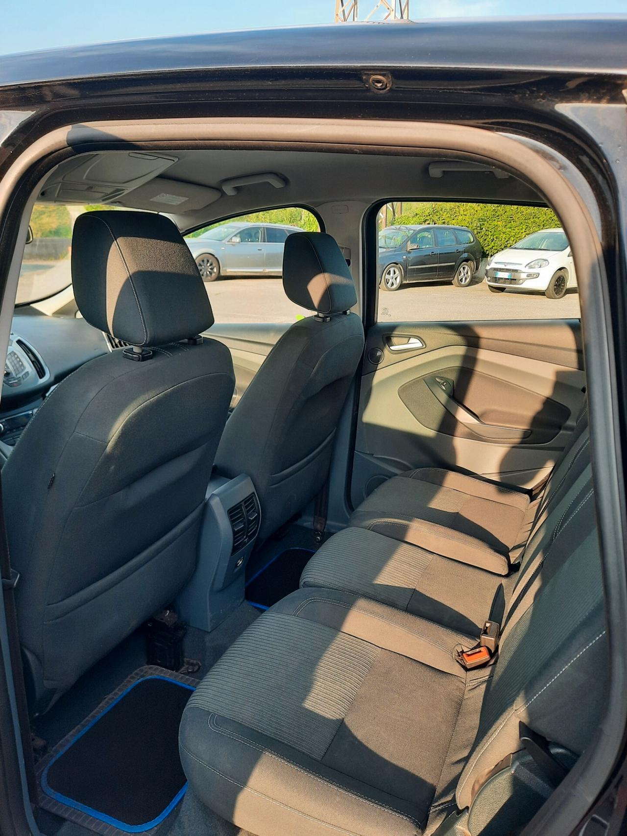 Ford C-Max 2.0 TDCi 115CV Powershift Titanium