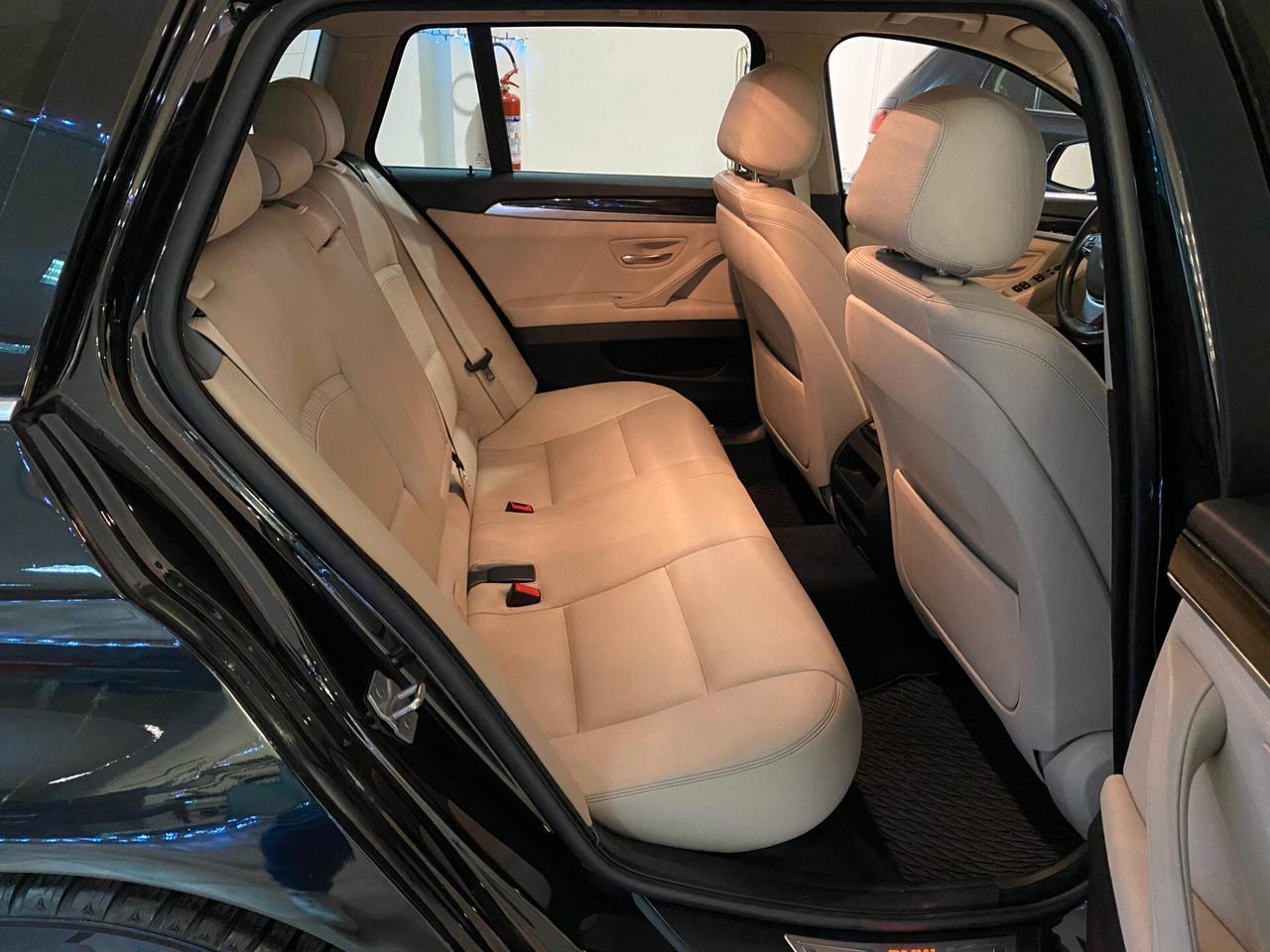 Bmw 525d xDrive Luxury IVA ESPOSTA